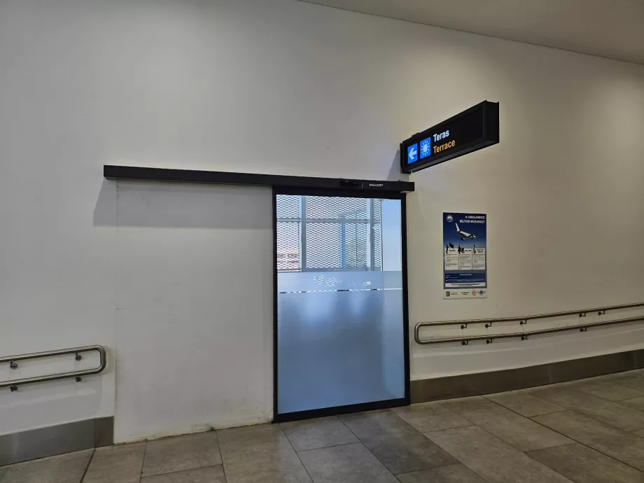 Rygerterrasse efter sikkerhedstjek