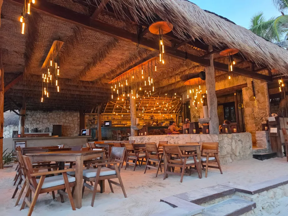 Restauranter langs hovedgaden