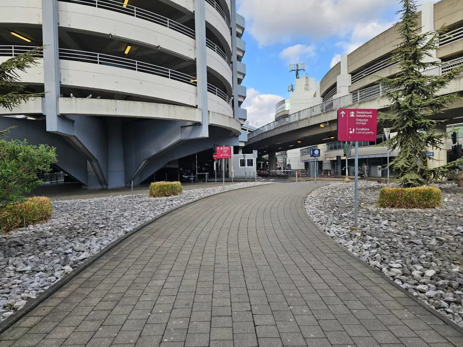 Vejen til bagagerummet