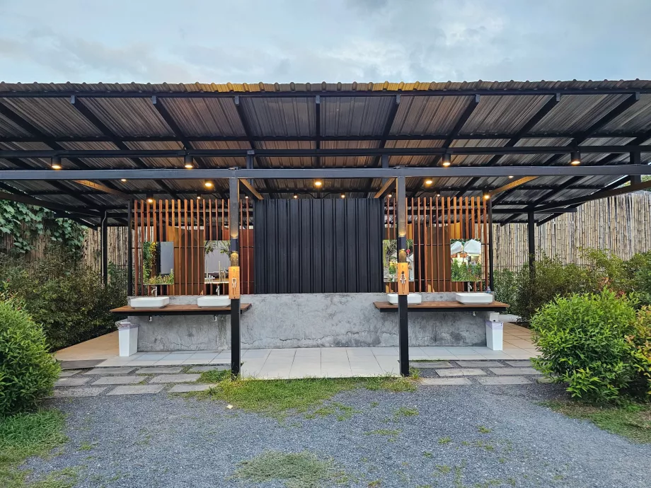 Freewave Market - gratis toiletter