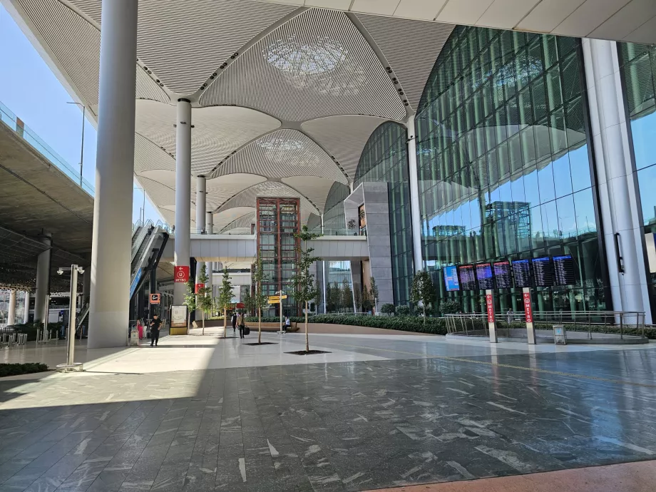 ankomst til lufthavnen i Istanbul