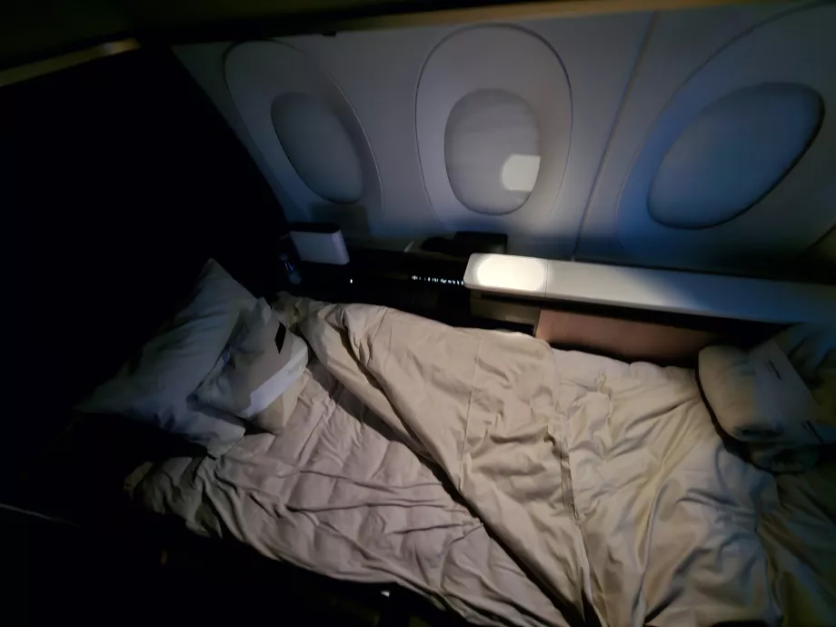 Sofa foldet ud til en seng