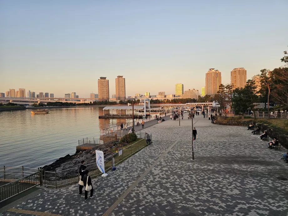 Odaiba Promenade