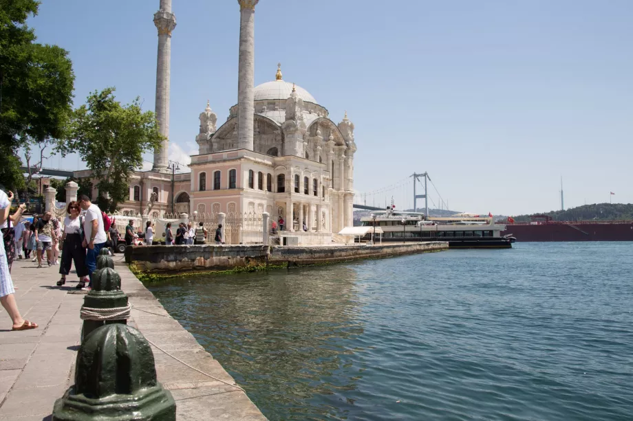 Ortakoy-moskéen, Istanbul, Tyrkiet