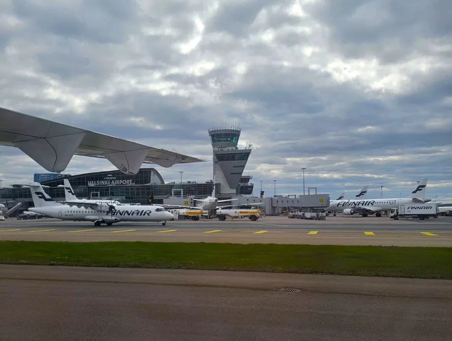 Finnair-fly i Helsinki Lufthavn