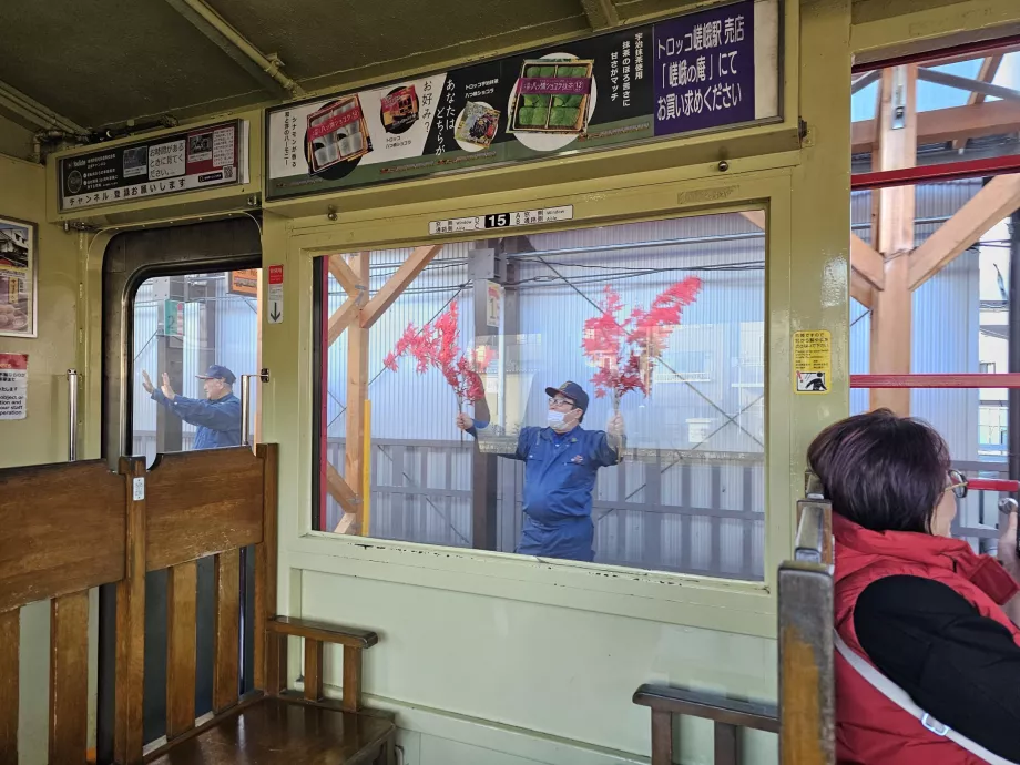 Farvel til vores medarbejdere og afsendere