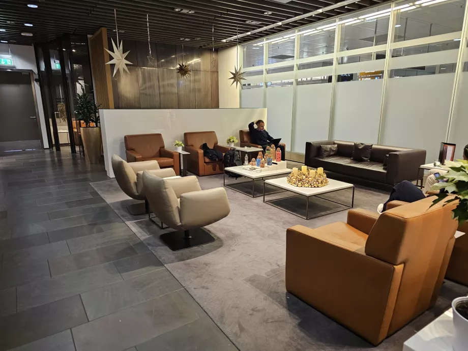 First Class Lounge (hovedterminalen) - siddepladser og komfortable lænestole