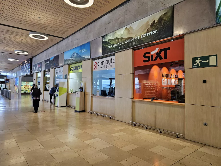 Biludlejningsfirmaer i TFN lufthavn