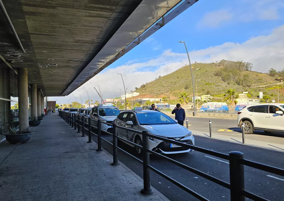 Taxaholdeplads