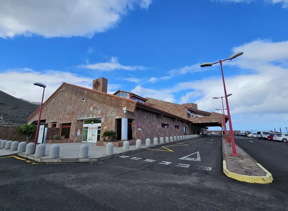 ankomst til lufthavnen El Hierro