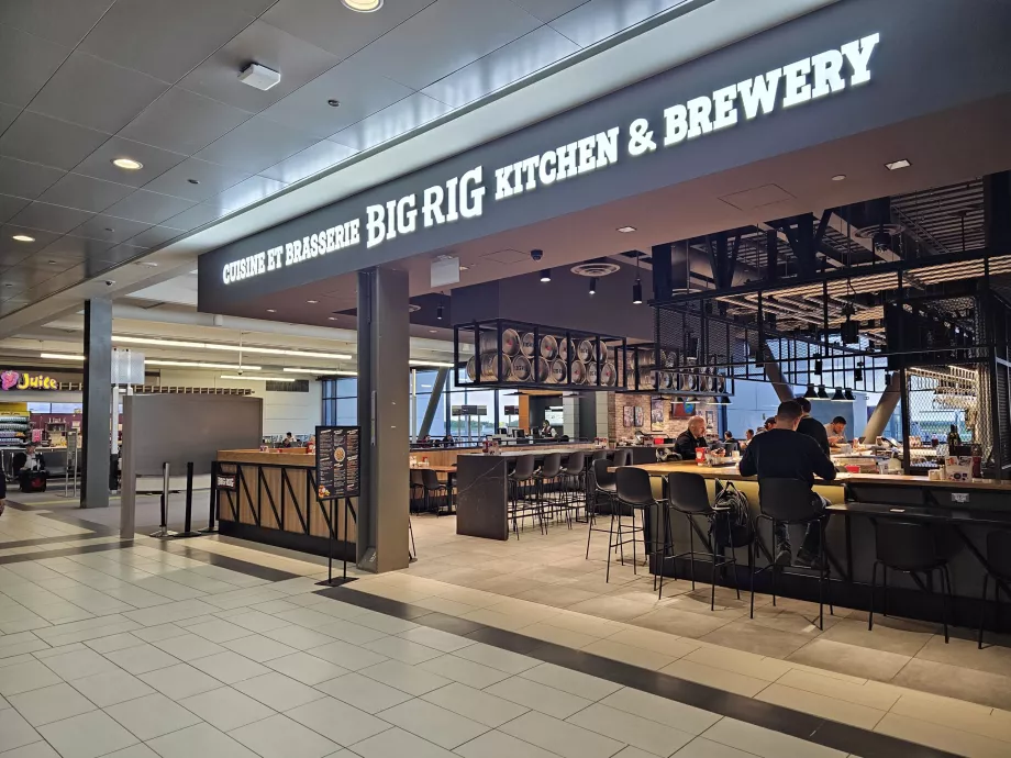 Restaurant i transitområdet