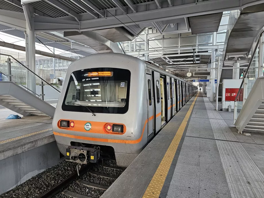 Metro, Athens lufthavn