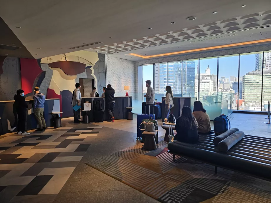 Hotellets reception på 12. etage