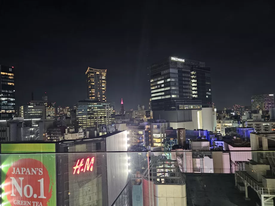 Udendørs terrasse på restaurant Gallery 11