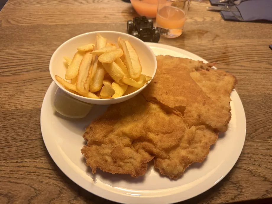 Bøf med pommes frites