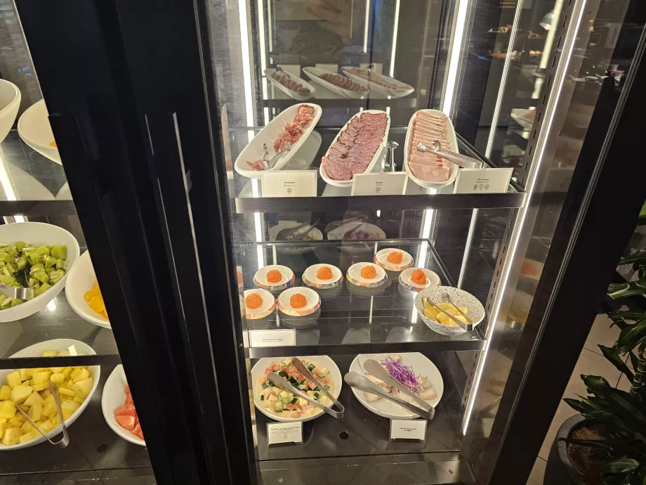 Morgenmad - salater og skinker