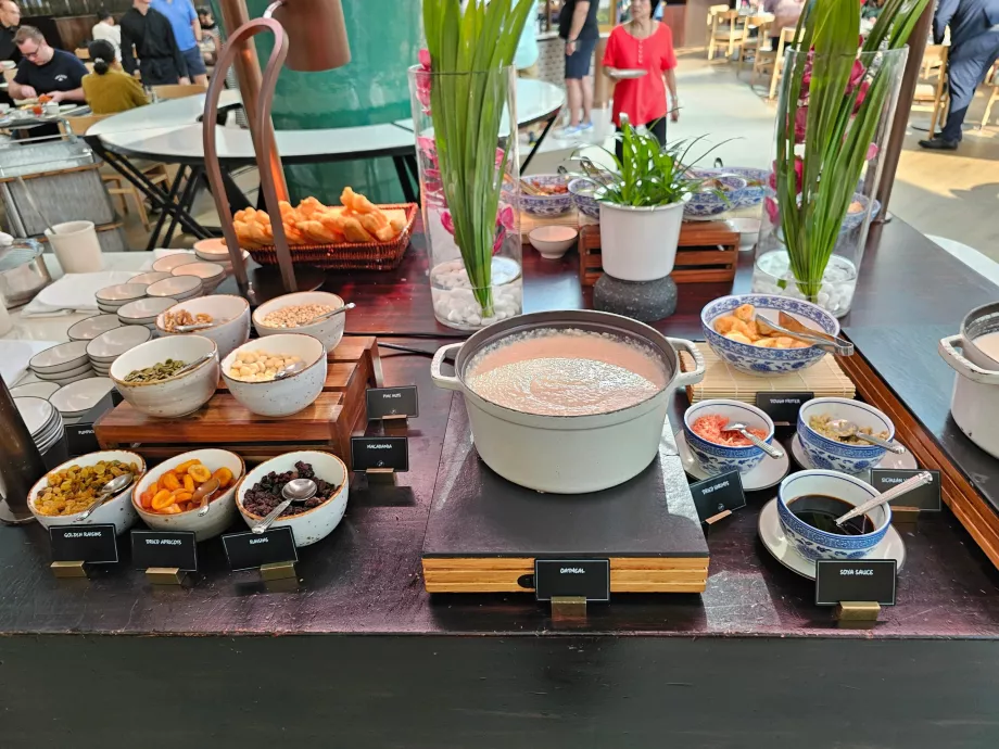 Morgenmad på Rise Restaurant