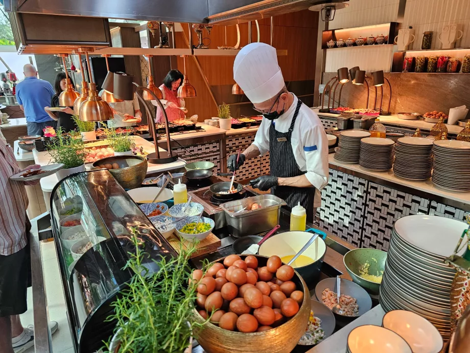 Morgenmad på Rise Restaurant