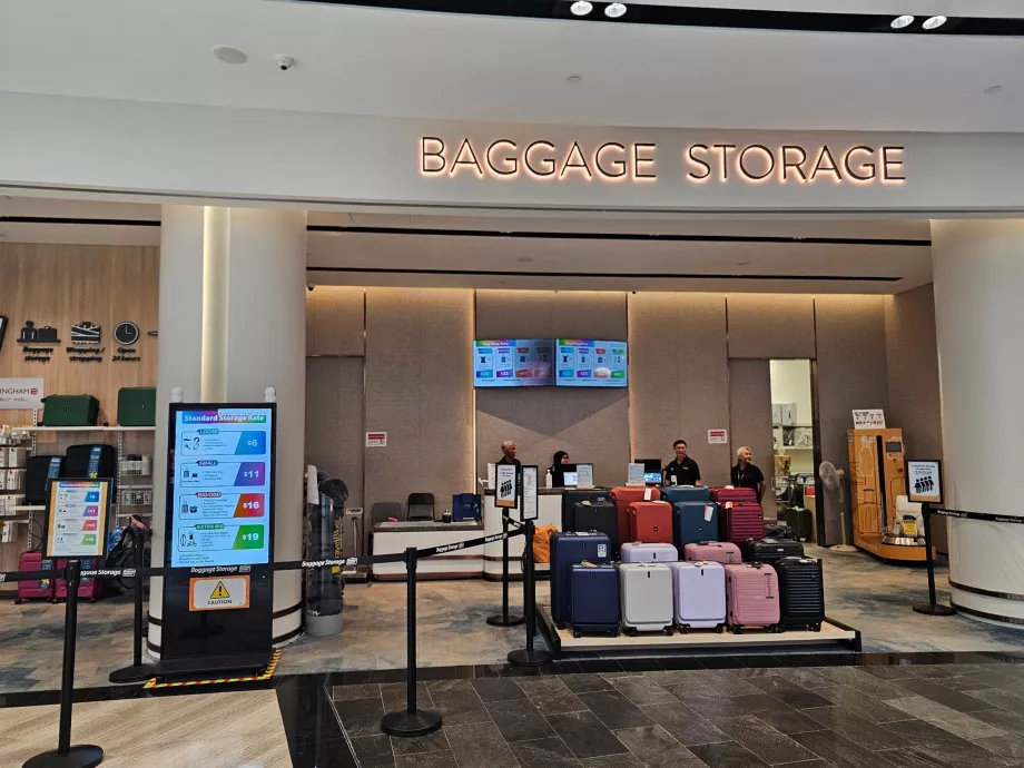 Bagageopbevaring i JEWEL