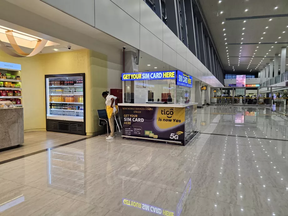 Simkortbutik i den internationale ankomsthal