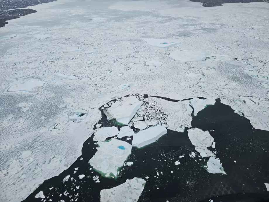 Helikoptertur i Kangia