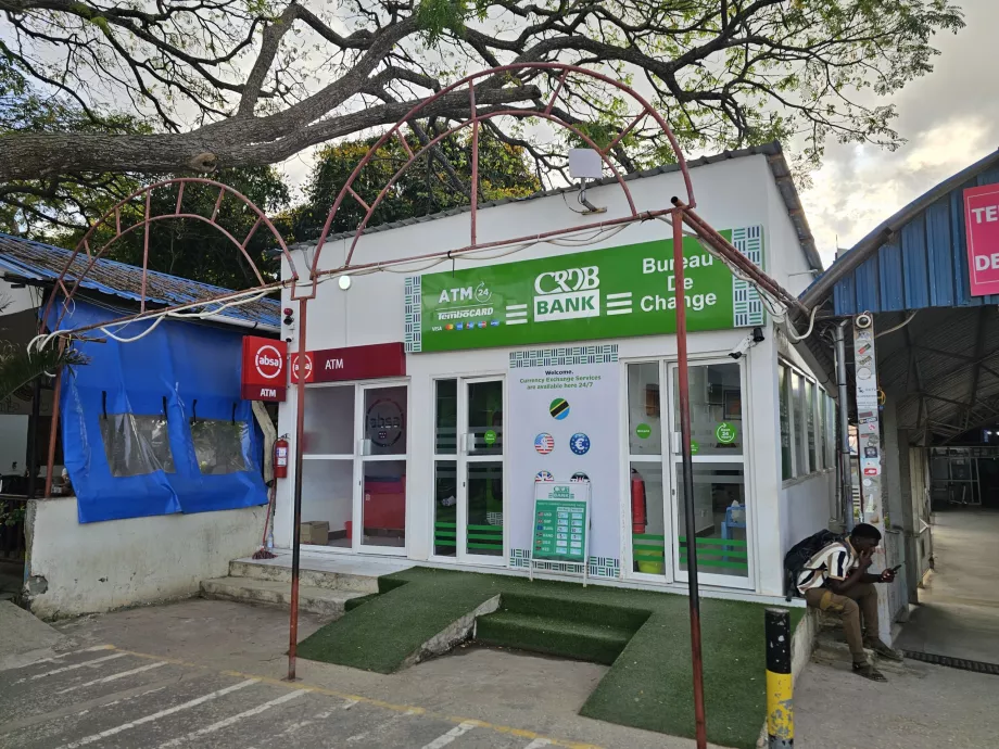 Hæveautomat foran Terminal 2