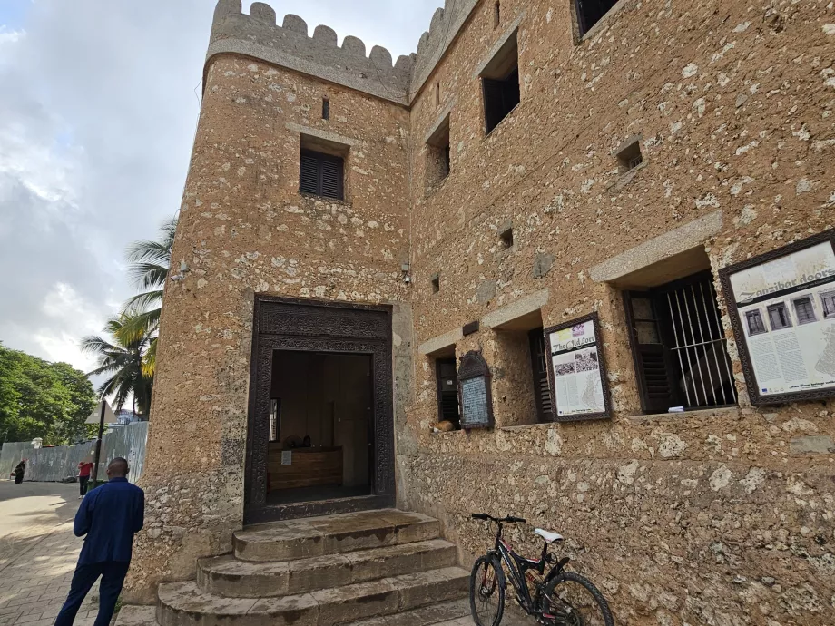 Det gamle fort, hovedindgangen