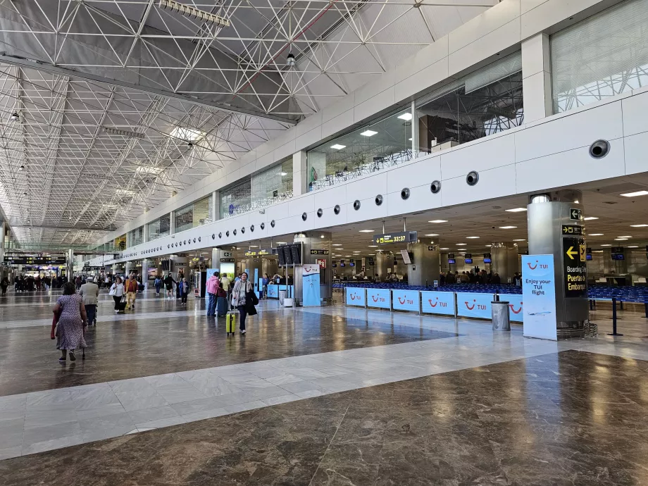 Check-in hal A