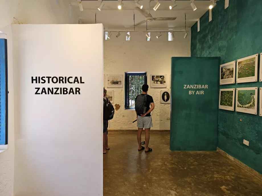 Prison Island, et lille museum