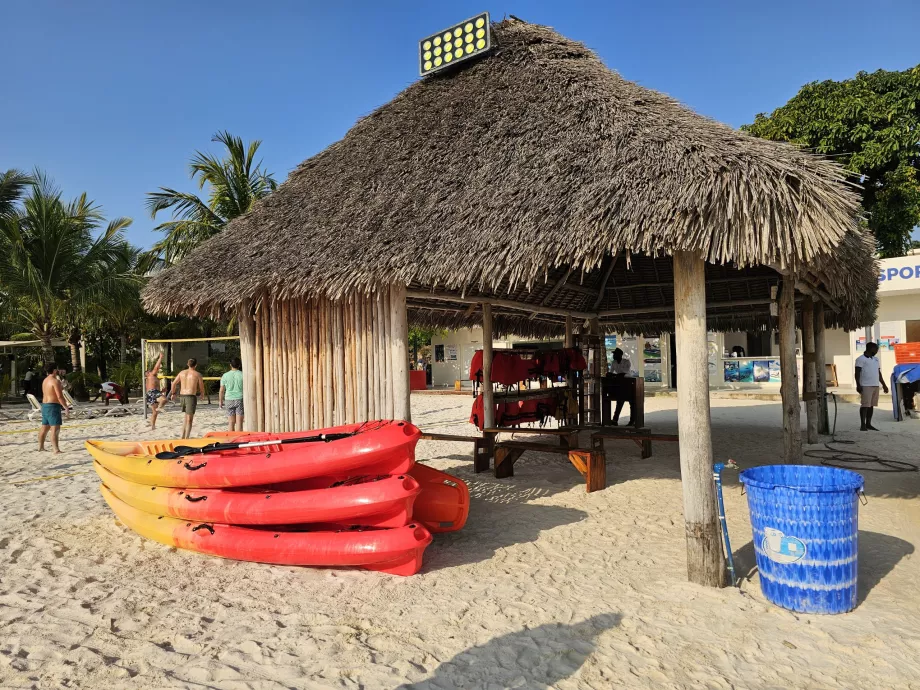 Vandsport på Kendwa Beach