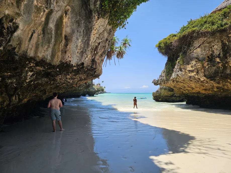 Mtende Strand