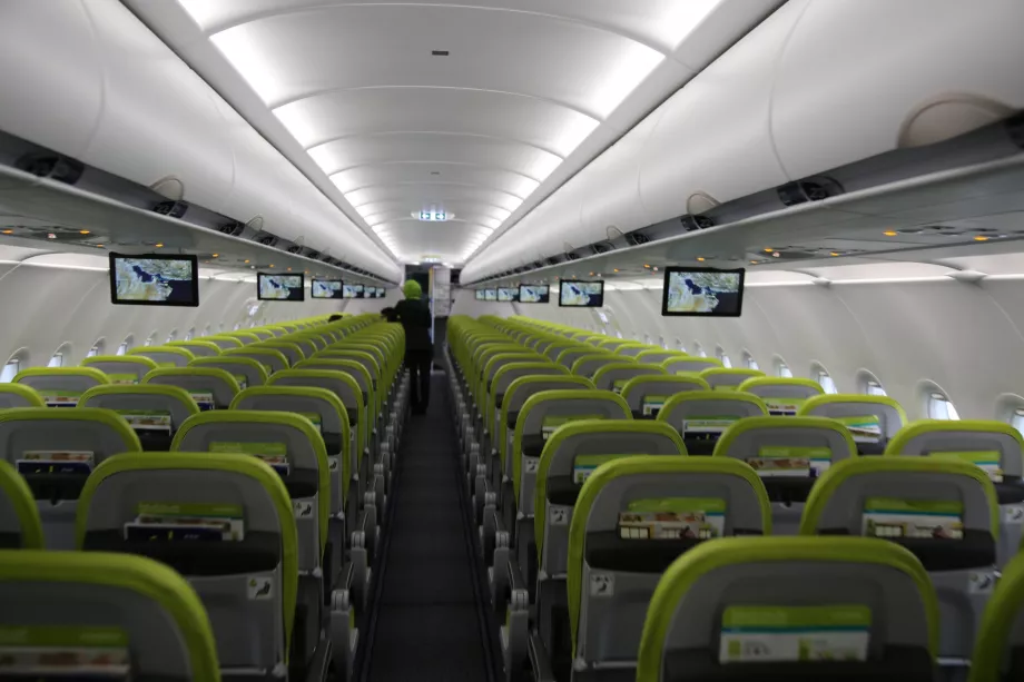 Interiør i A320 NEO SalamAir