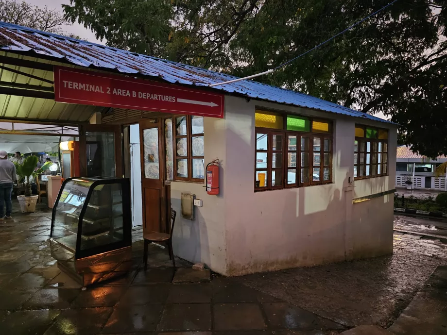 Terminal 2, fælles udendørs område