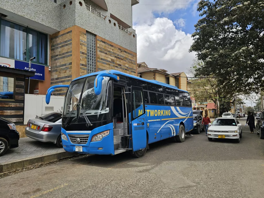 Busstoppested i retning af lufthavnen i India Street