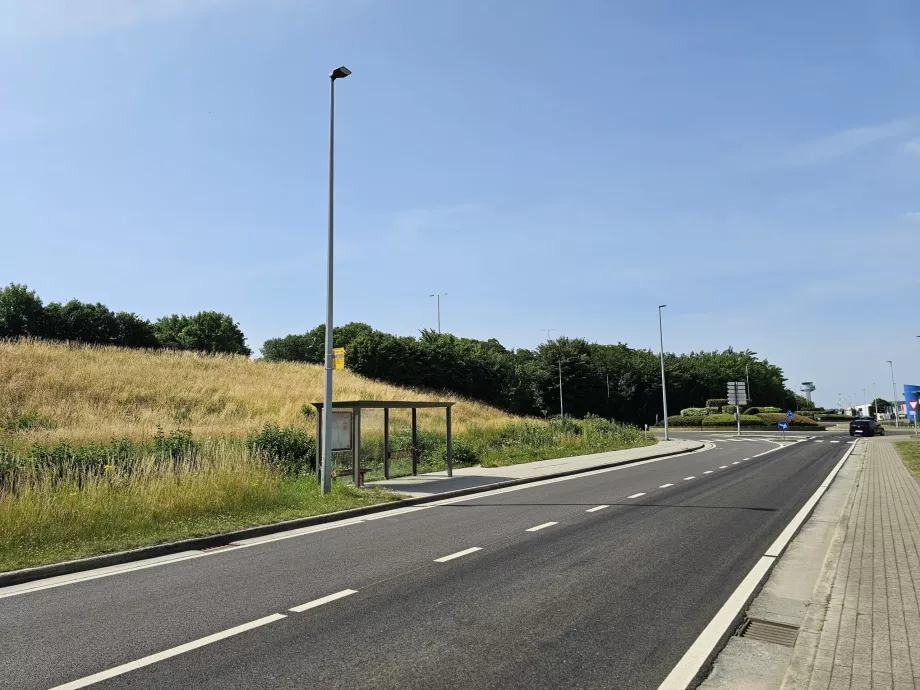 Stop foran terminalen i retning af centrum