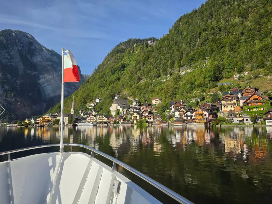 Udsigt over Hallstatt fra færgen