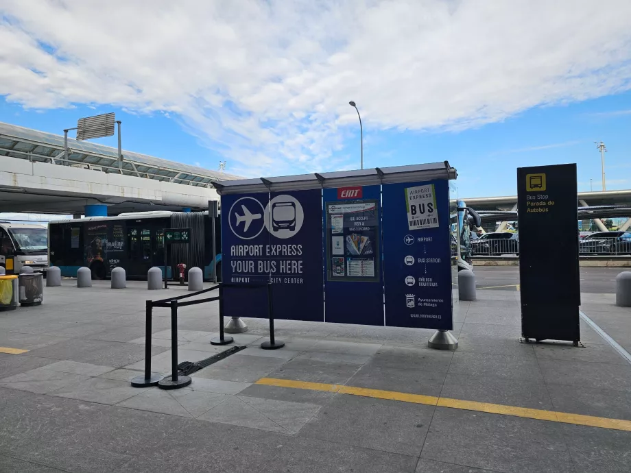 Busstoppested i byen