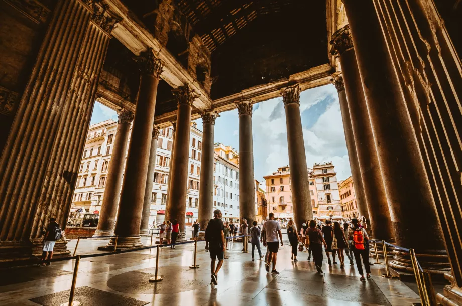 Indgang til Pantheon