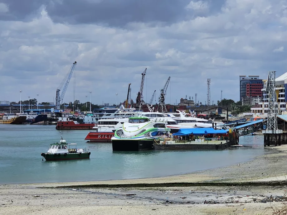 Havnen i Dar es Salaam