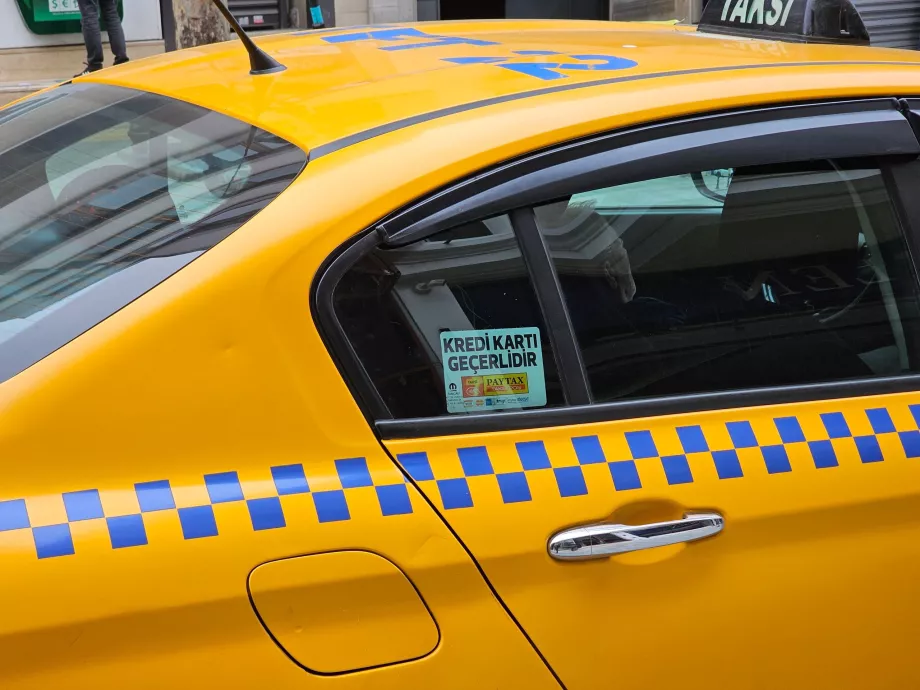 Mulighed for at betale med kort i taxaen