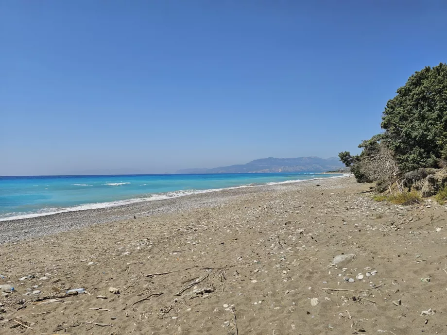 Limni-stranden