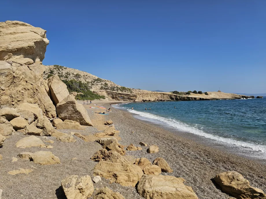 Fourni strand