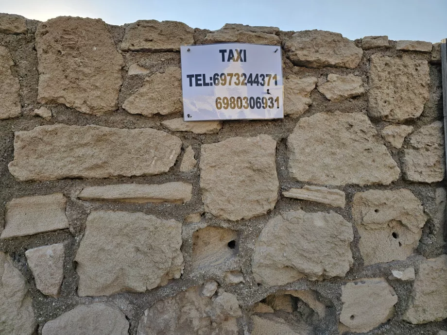 Telefonnummer til taxa