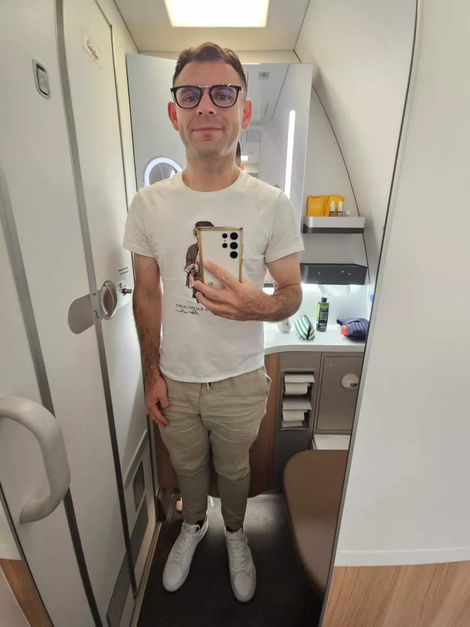 Christopher på toilettet