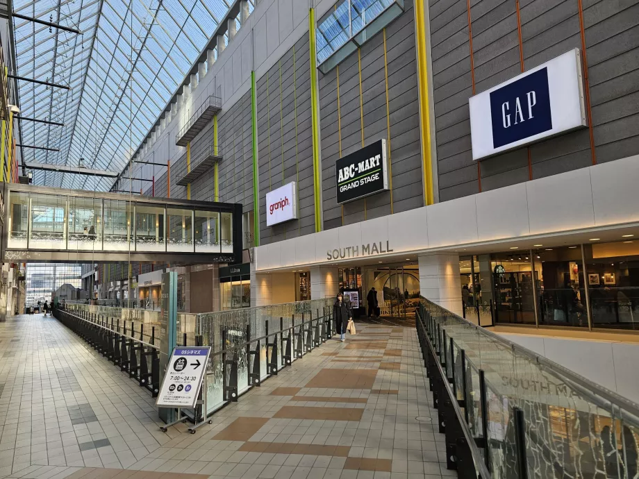 Fredeligt indkøbscenter