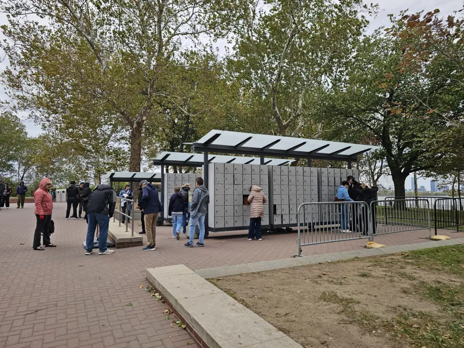 Skabe til opbevaring af personlige ejendele