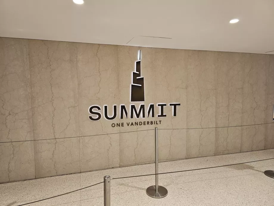 Summit One Vanderbilt, indvendig indgang