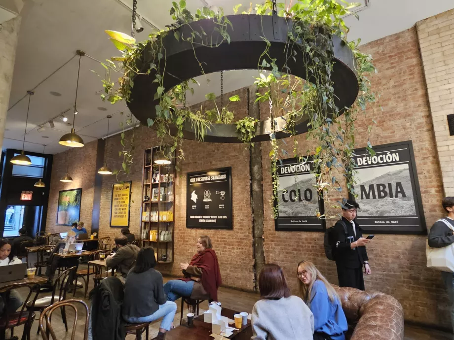 Devocion Café