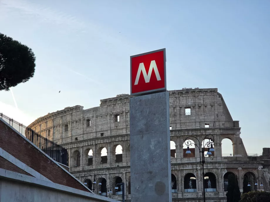 Colosseo Metrostation