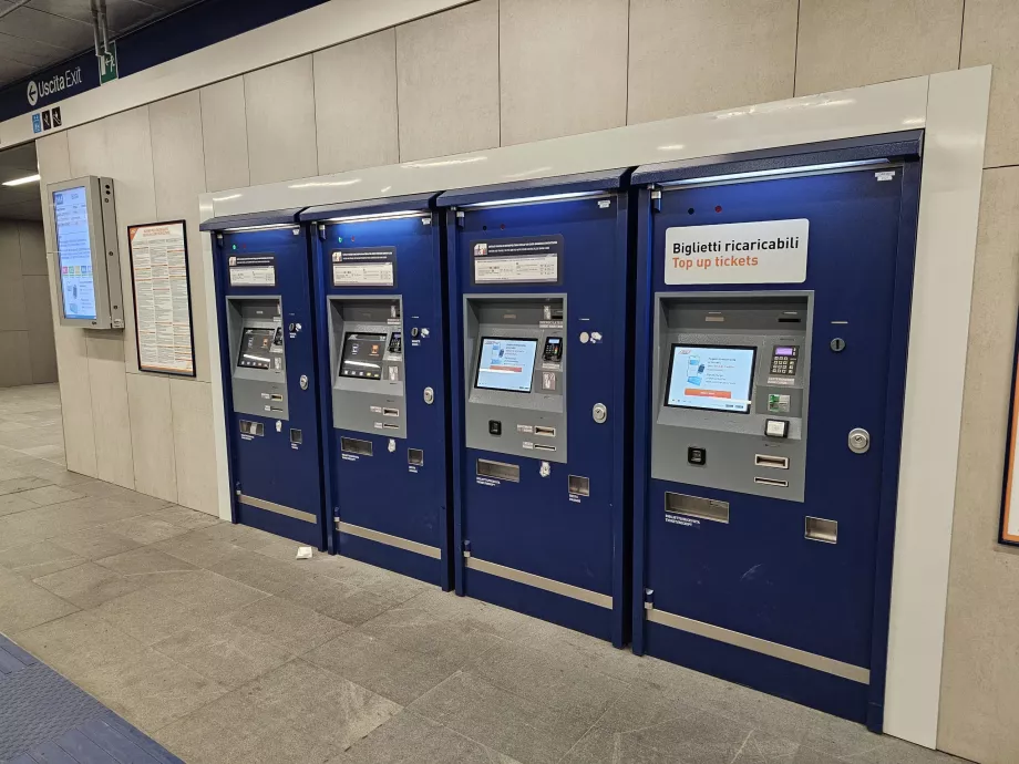Billetautomater i metroen